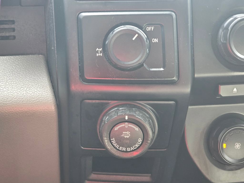 Used 2016 Ford F150 XL w/ Equipment Group 101A Mid image 27