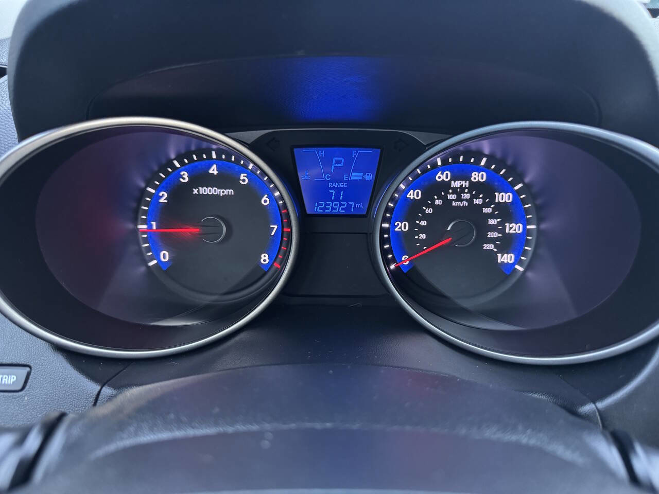 Used 2011 Hyundai Tucson Limited image 20