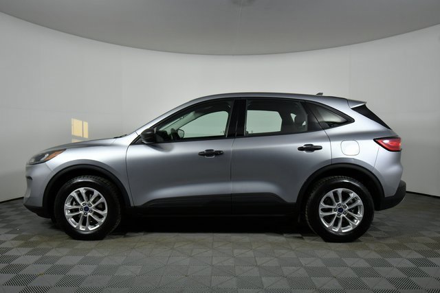Used 2022 Ford Escape S image 16