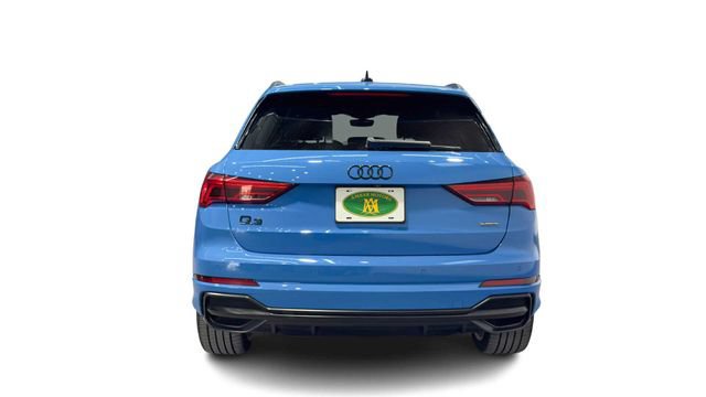 Used 2021 Audi Q3 2.0T Premium w/ Convenience Package AWD/4WD image 3
