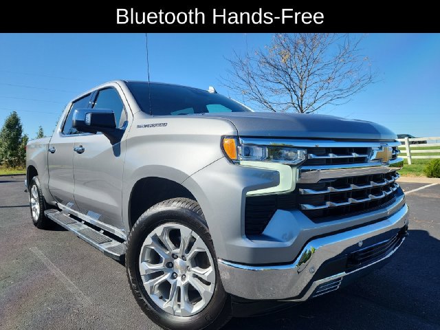 Used 2024 Chevrolet Silverado 1500 LTZ w/ LTZ Premium Package AWD/4WD image 15