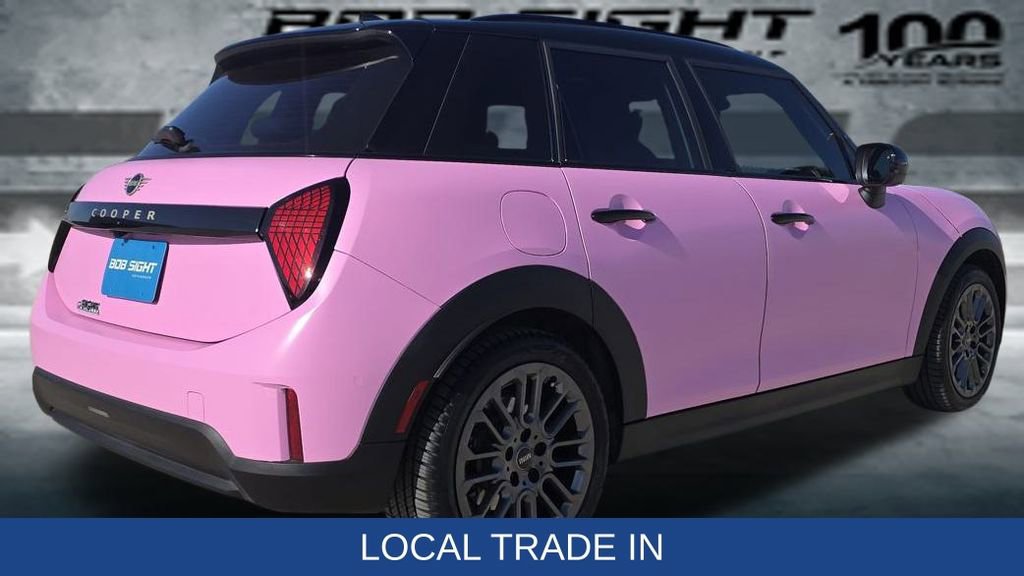 Used 2025 MINI Cooper 4-Door Hardtop image 6