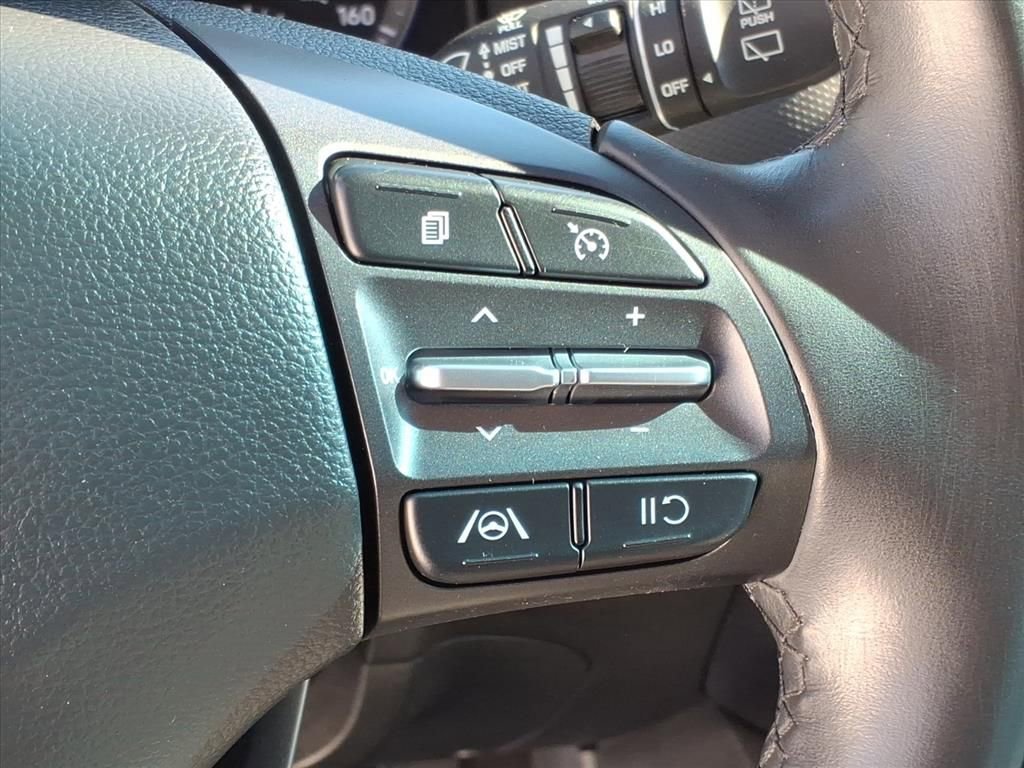 Used 2023 Hyundai Kona SEL w/ Convenience Package image 25