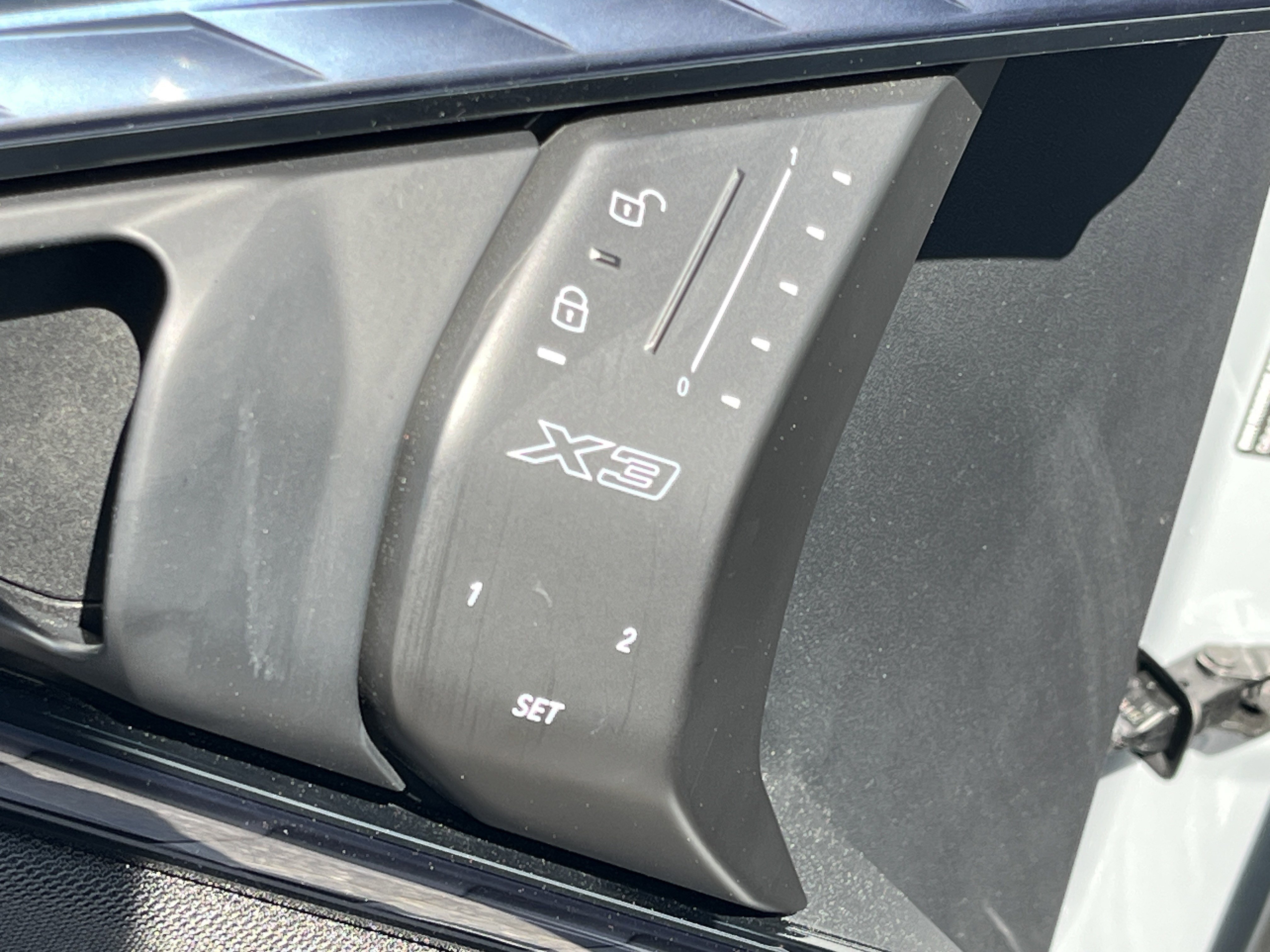 Used 2025 BMW X3 xDrive30i image 15