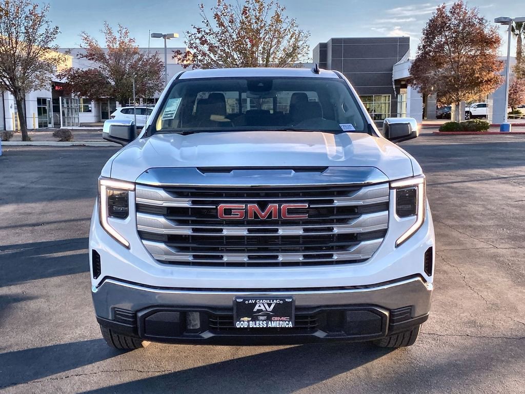 New 2026 GMC Sierra 1500 SLE w/ Preferred Package image 17