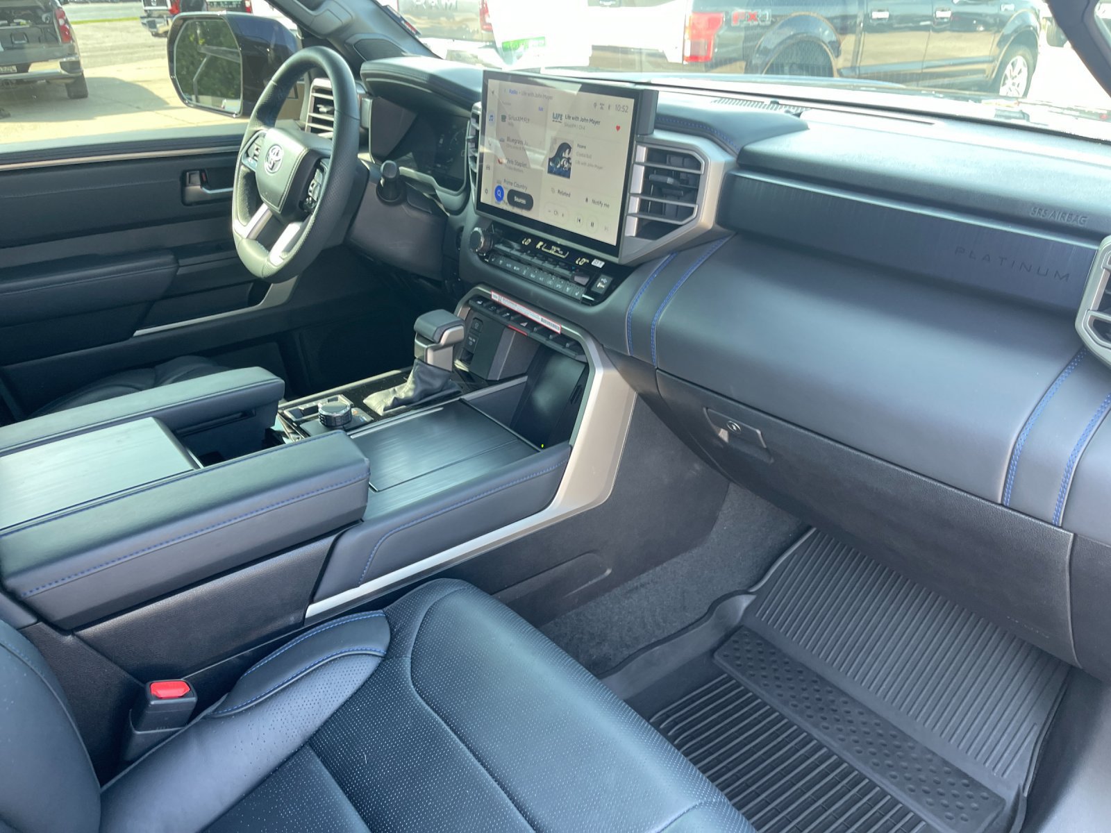 Used 2026 Toyota Sequoia Platinum AWD/4WD image 18