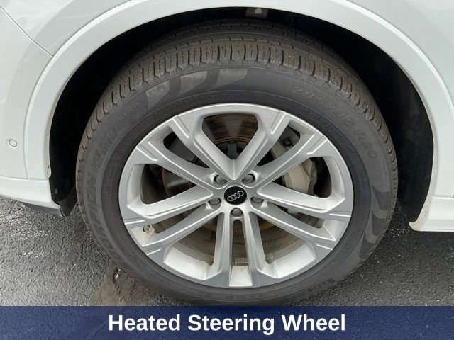 Used 2025 Audi Q7 3.0T Premium Plus AWD/4WD image 13