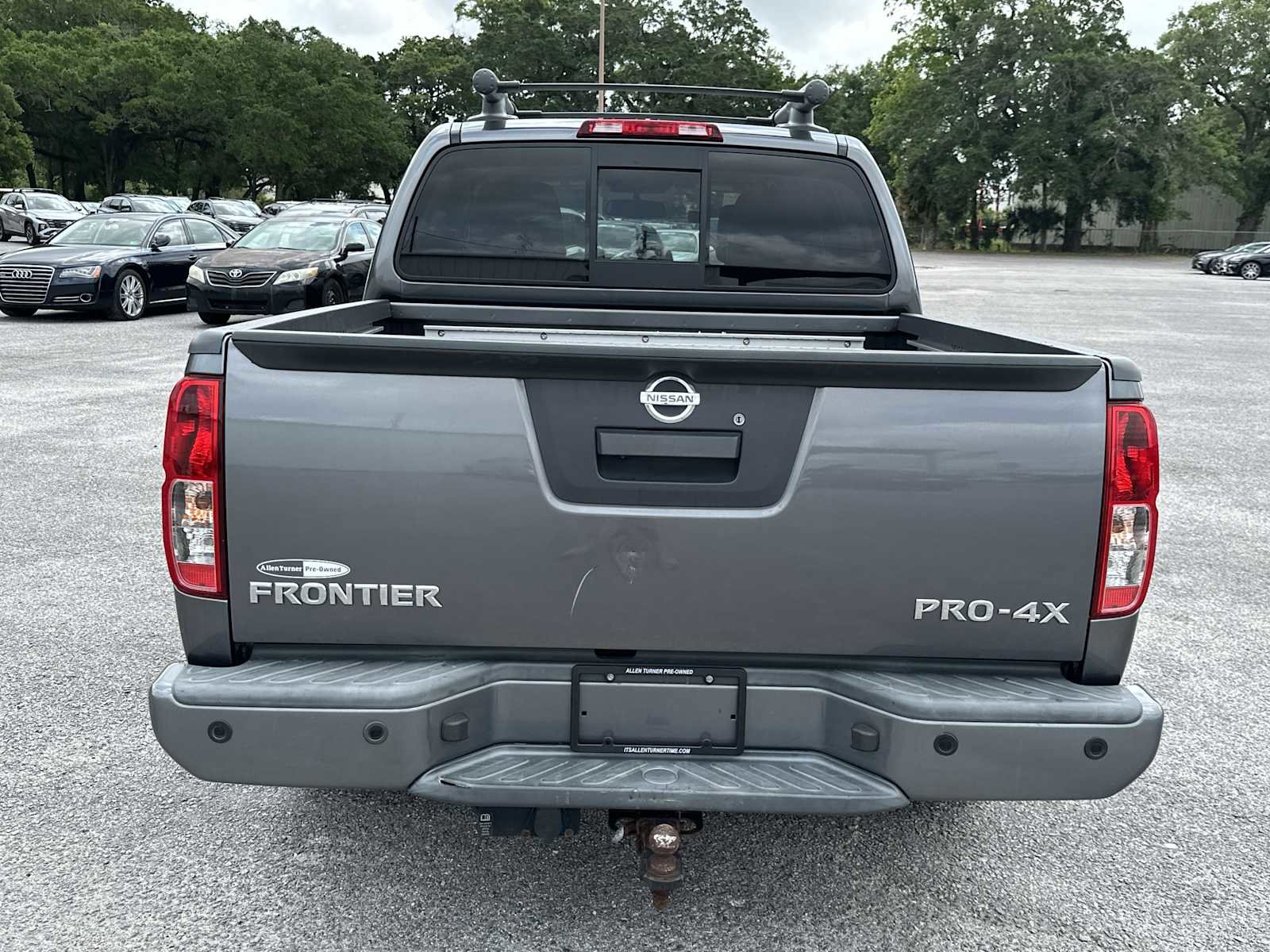 Used 2020 Nissan Frontier PRO-4X w/ Pro-4x Utility Package AWD/4WD image 7