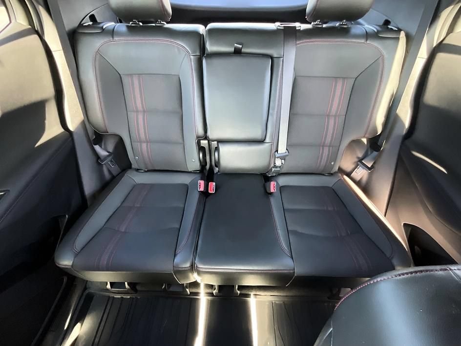 Used 2024 Chevrolet Equinox RS w/ LPO, Floor Liner Package AWD/4WD image 28