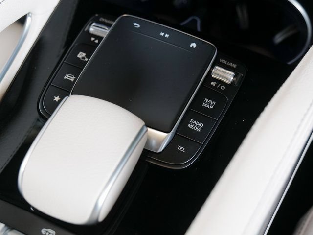 Used 2024 Mercedes-Benz GLS 580 4MATIC image 16