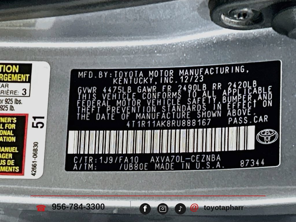 Used 2024 Toyota Camry LE w/ Convenience Package FWD image 28
