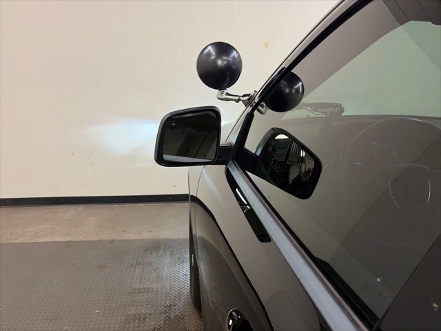 Used 2023 Dodge Durango AWD image 13