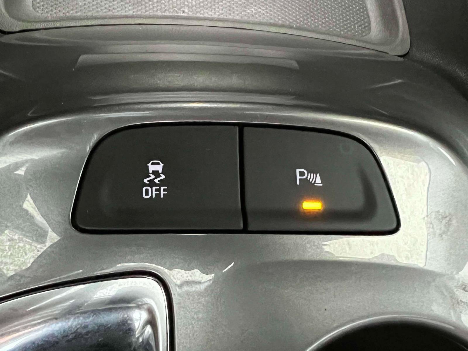 Used 2024 Chevrolet Malibu RS image 27