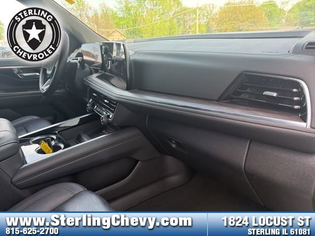 Used 2025 Chevrolet Tahoe LT AWD/4WD image 11