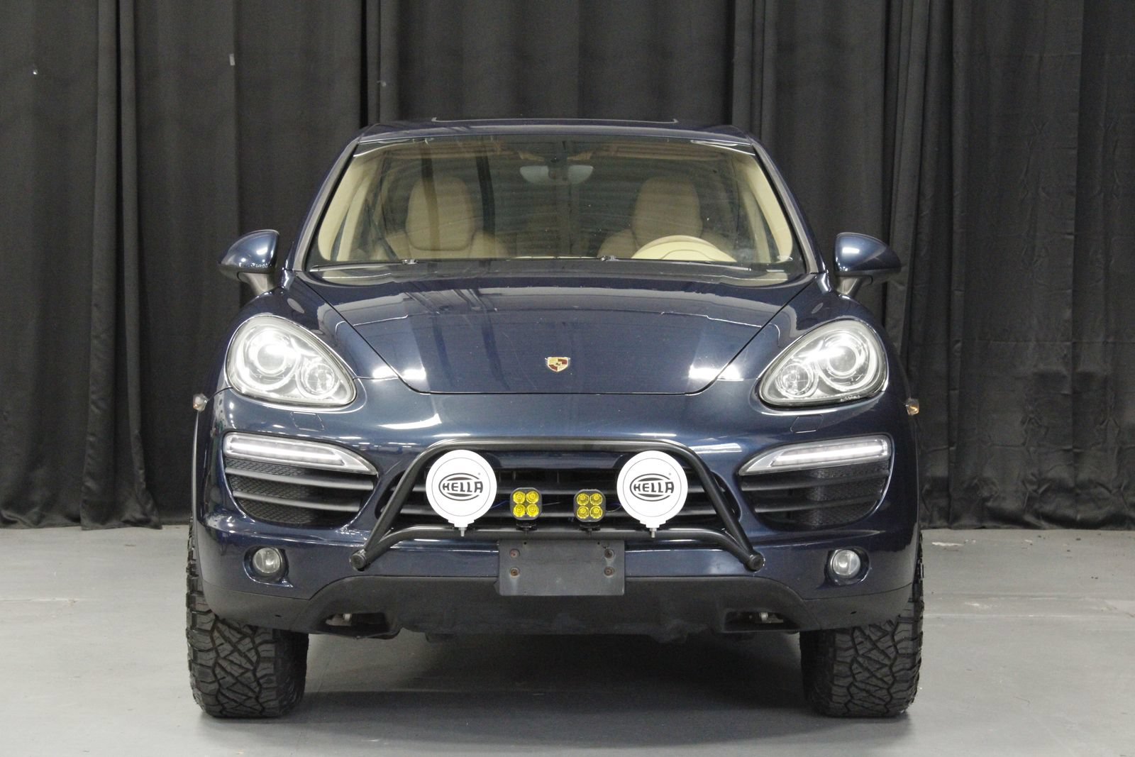Used 2011 Porsche Cayenne S AWD/4WD image 8