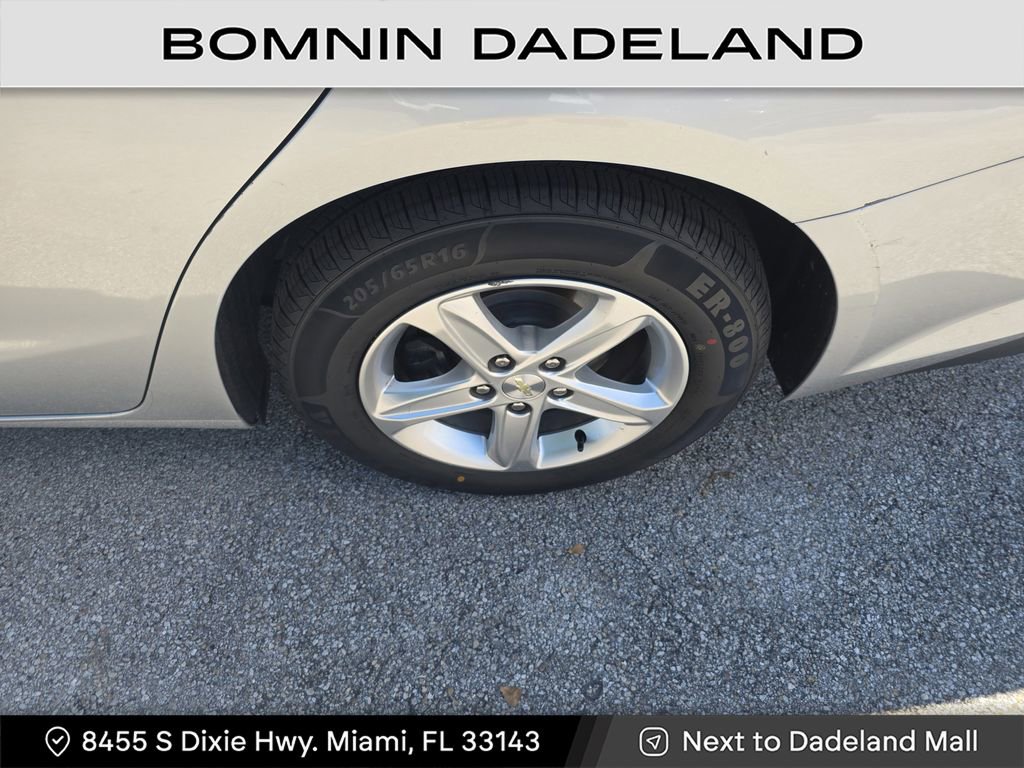 Used 2019 Chevrolet Malibu LS image 9