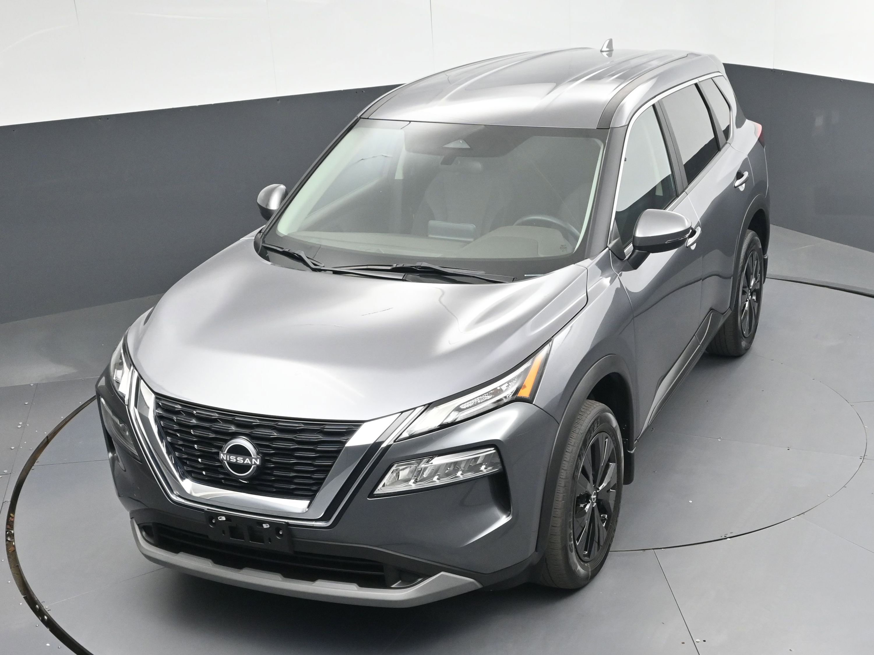 Certified 2023 Nissan Rogue SV image 31