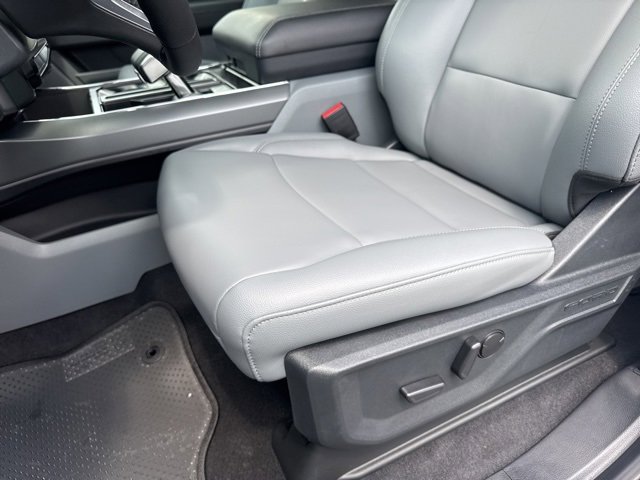 New 2025 Ford F150 Lightning Flash image 22
