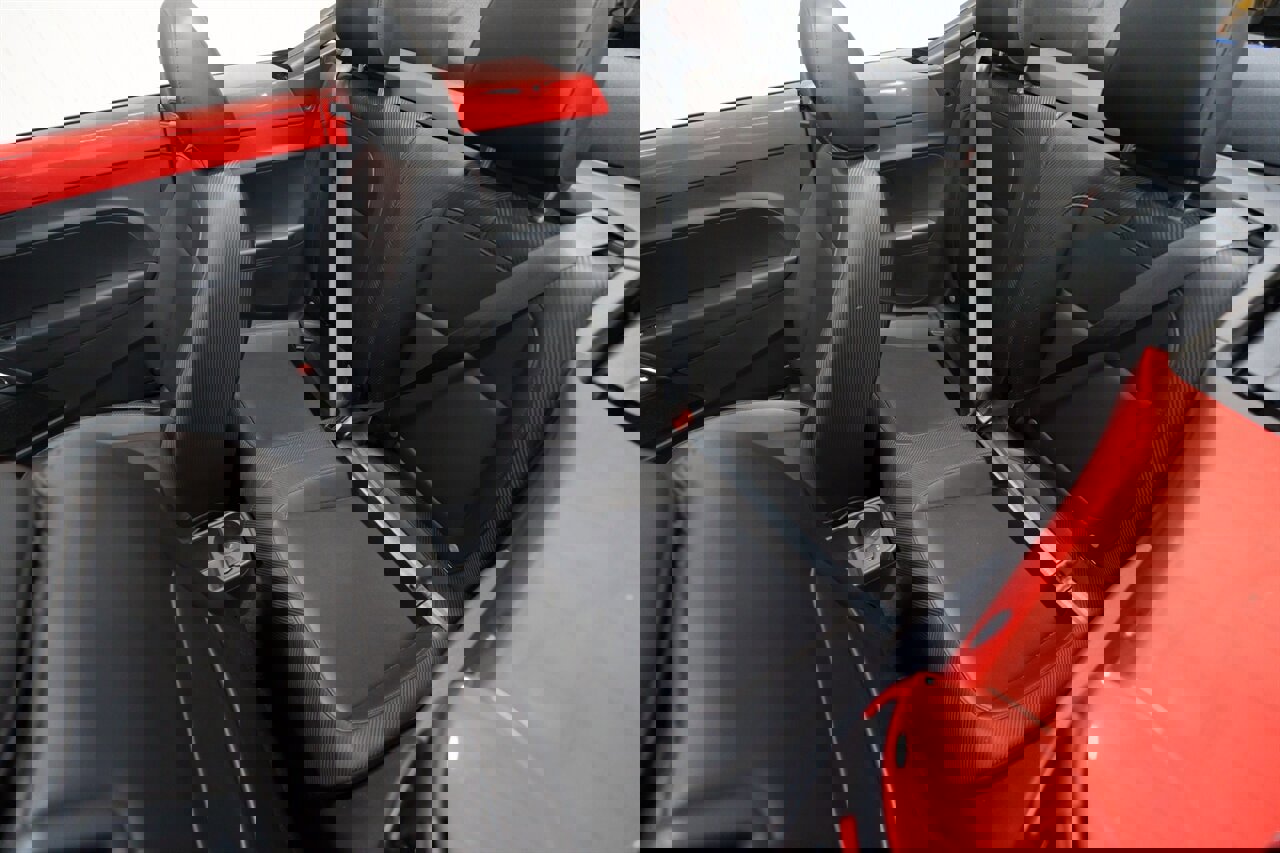 Used 2013 Volkswagen Beetle 2.5 image 16