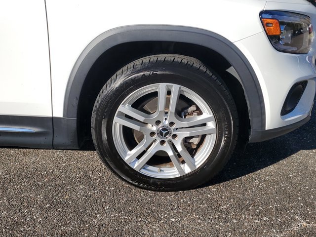 Used 2021 Mercedes-Benz GLB 250 4MATIC image 6