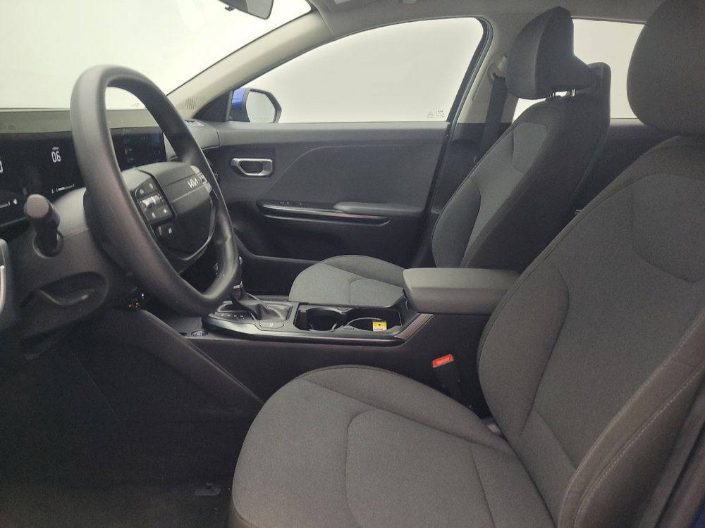 Used 2025 Kia K4 FWD image 17