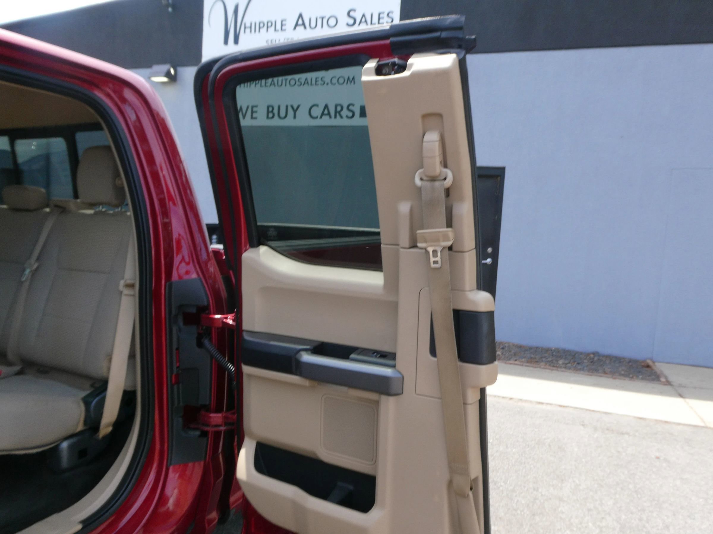 Used 2015 Ford F150 XLT w/ Equipment Group 302A Luxury RWD image 27