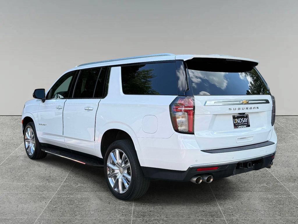 Used 2022 Chevrolet Suburban High Country w/ Max Trailering Package AWD/4WD image 12