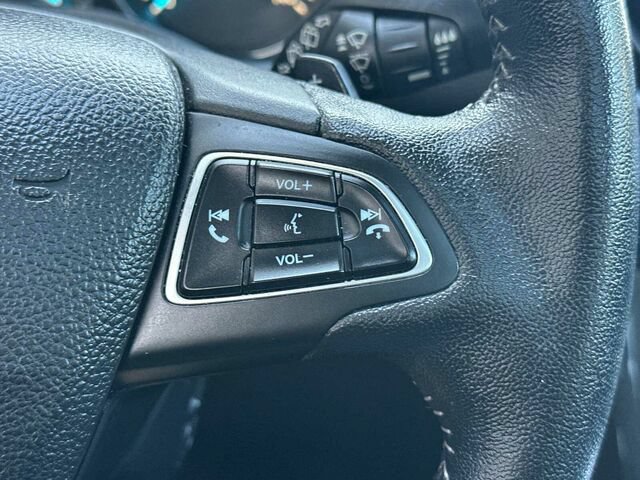 Used 2017 Ford Escape Titanium FWD image 30