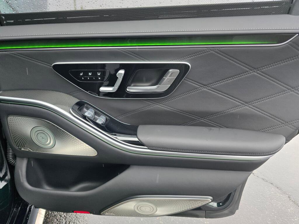 New 2026 Mercedes-Benz S 63 AMG S image 25