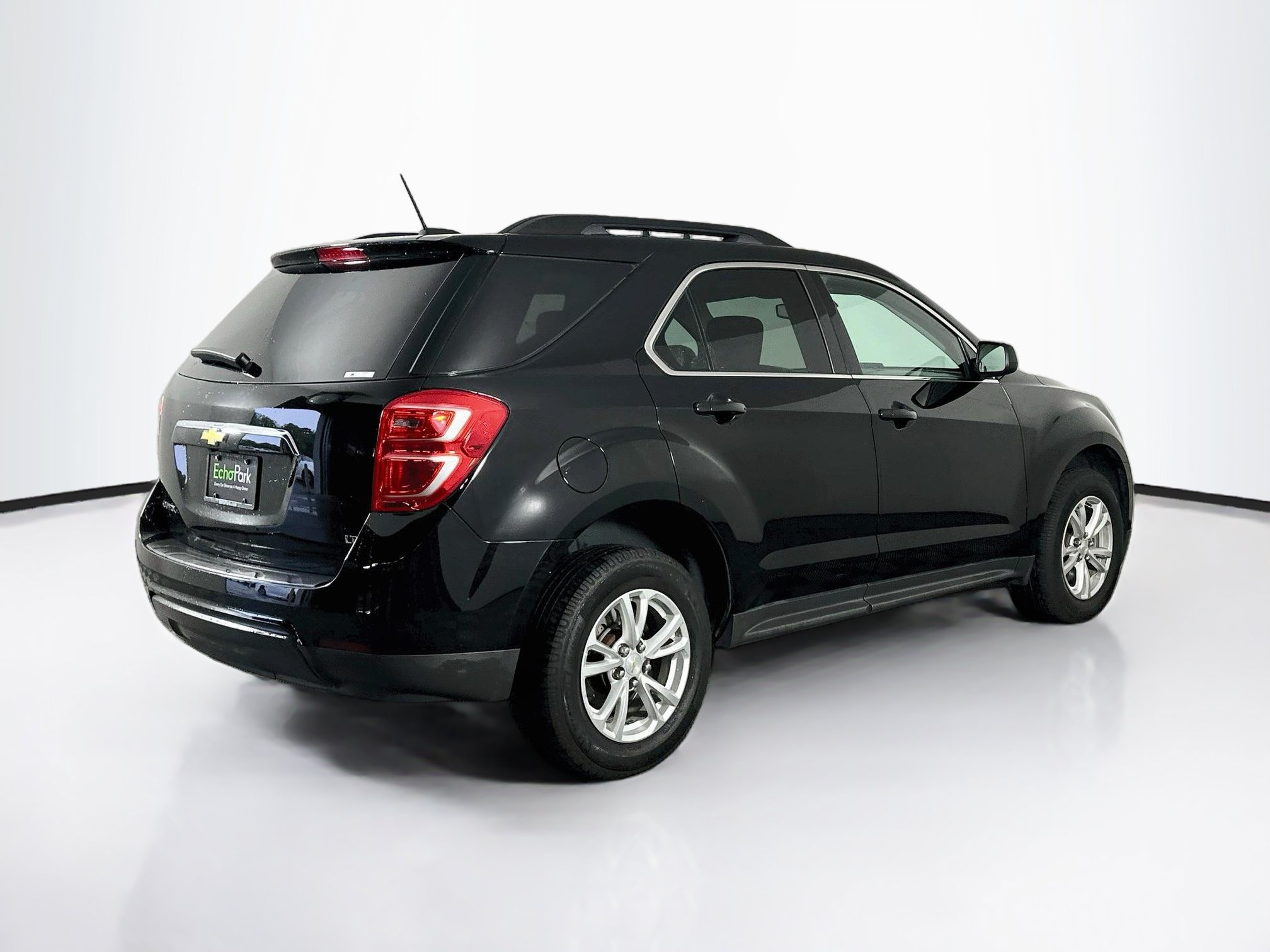 Used 2017 Chevrolet Equinox LT w/ Convenience Package FWD image 9