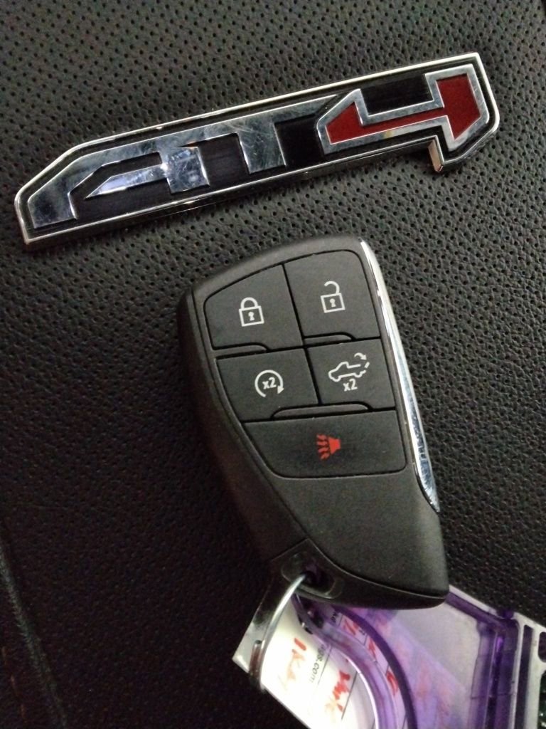 Used 2025 GMC Sierra 2500 AT4 image 48