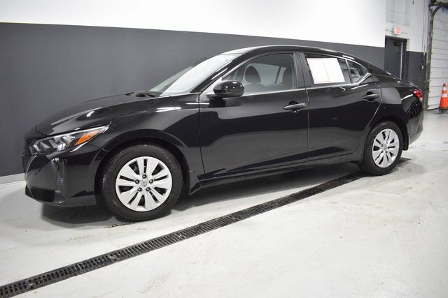 Certified 2025 Nissan Sentra S image 2