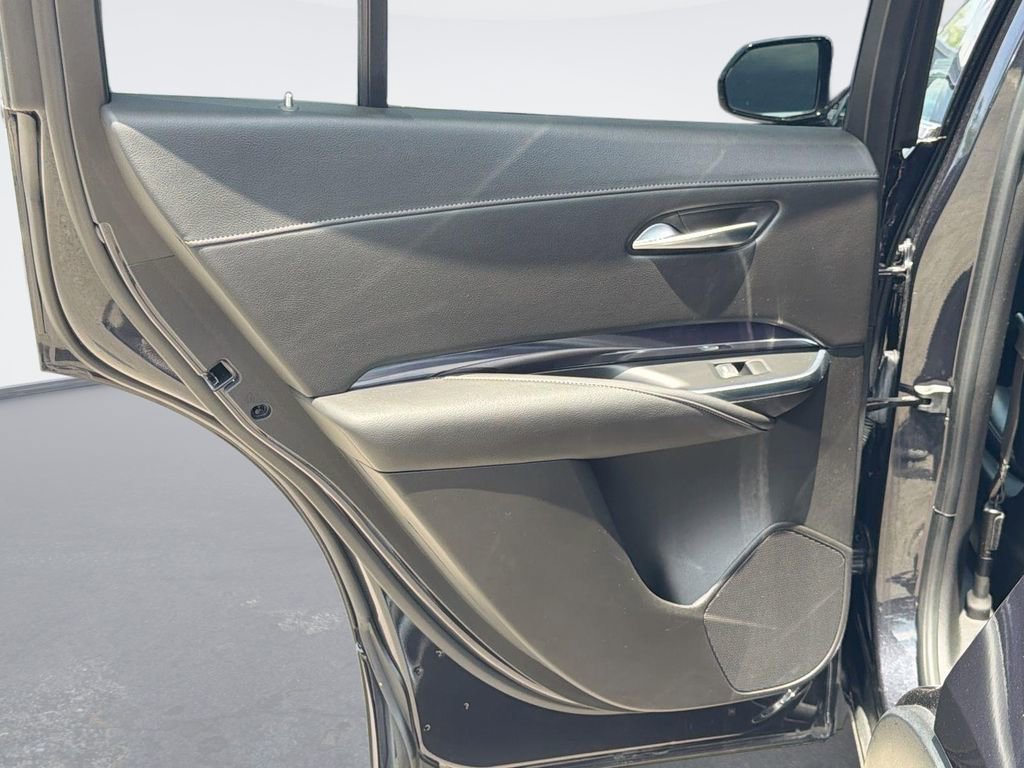 Certified 2023 Cadillac XT4 Luxury w/ Cold Weather Package FWD image 22