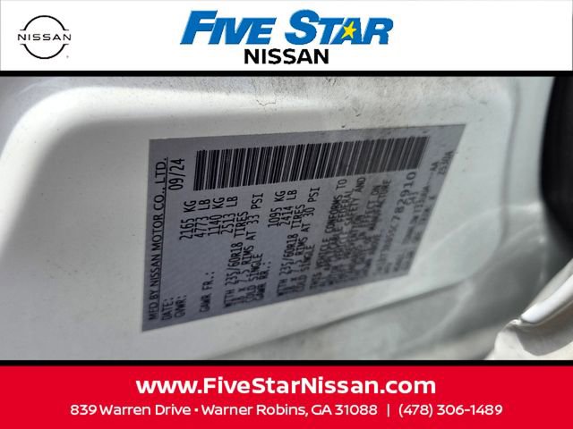 Used 2025 Nissan Rogue SV image 19