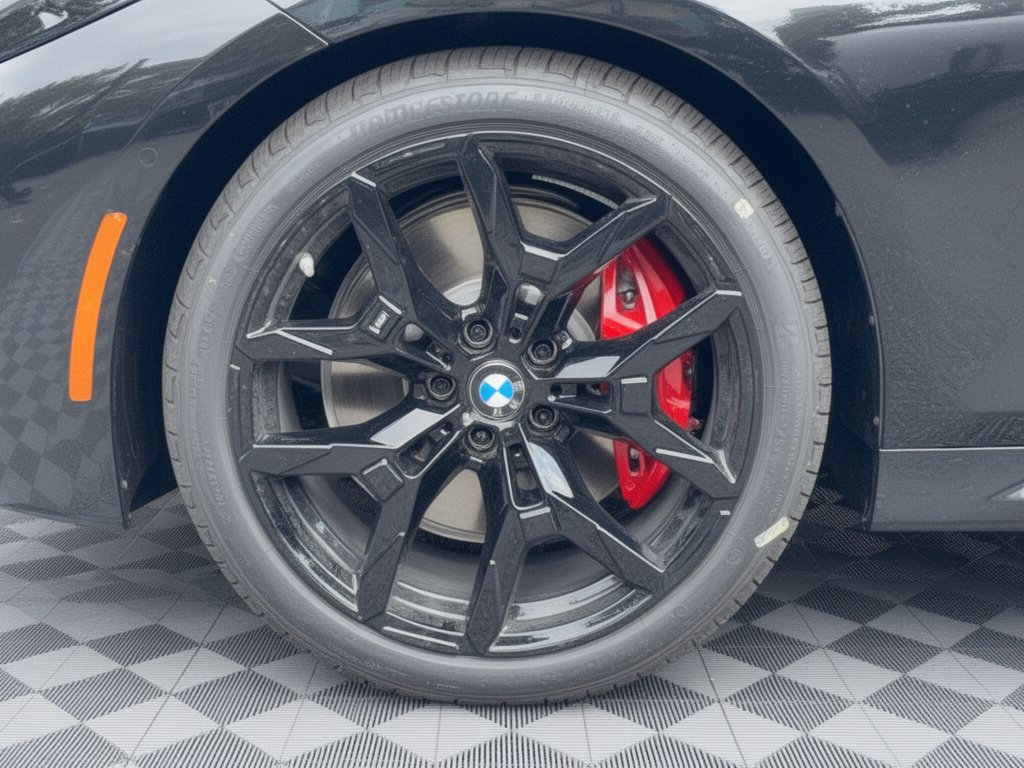 New 2026 BMW 330i xDrive Sedan w/ M Sport Package AWD/4WD image 13