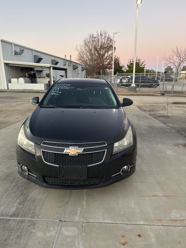 Used 2014 Chevrolet Cruze LTZ w/ RS Package image 2