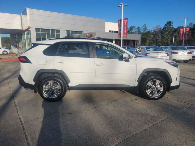 Certified 2025 Toyota RAV4 XLE w/ Convenience Package image 8