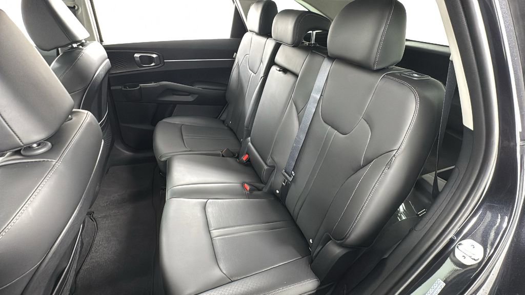 New 2026 Kia Sorento S image 12