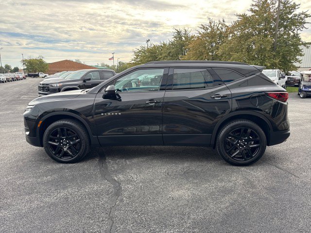 Used 2023 Chevrolet Blazer LT w/ Convenience Package FWD image 6