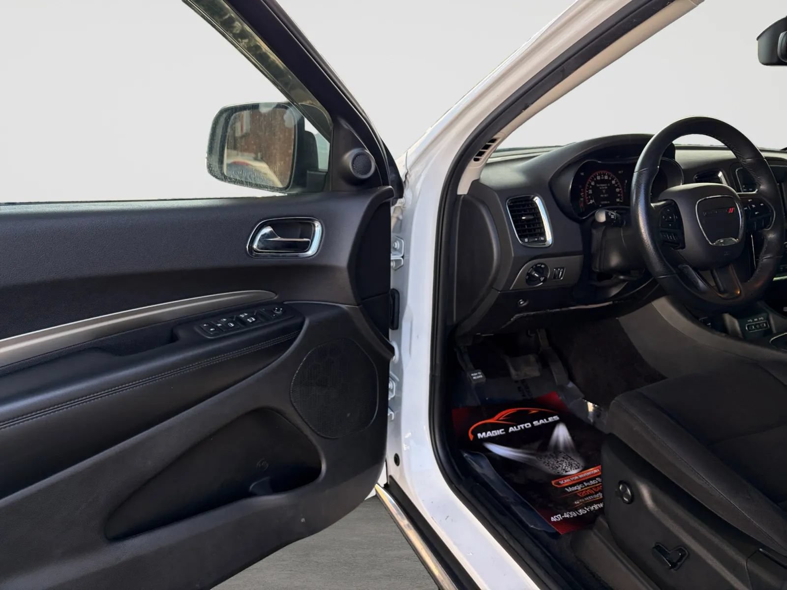 Used 2018 Dodge Durango SXT w/ Quick Order Package 2BB AWD/4WD image 11