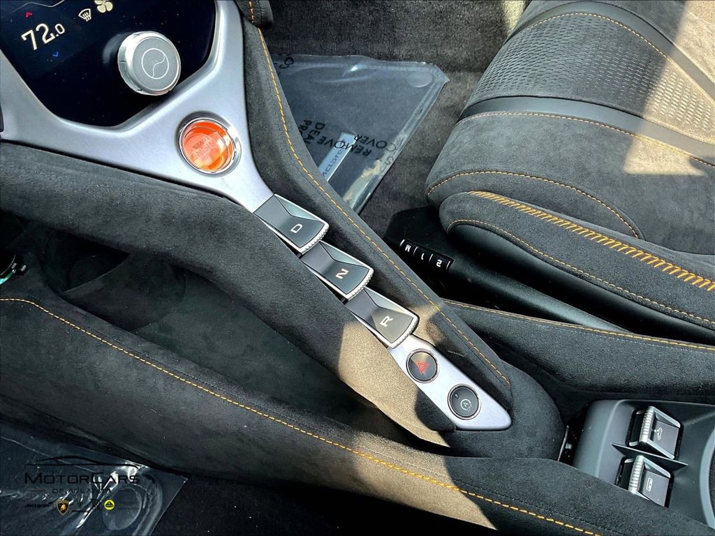 New 2026 McLaren 750S Spider RWD image 8
