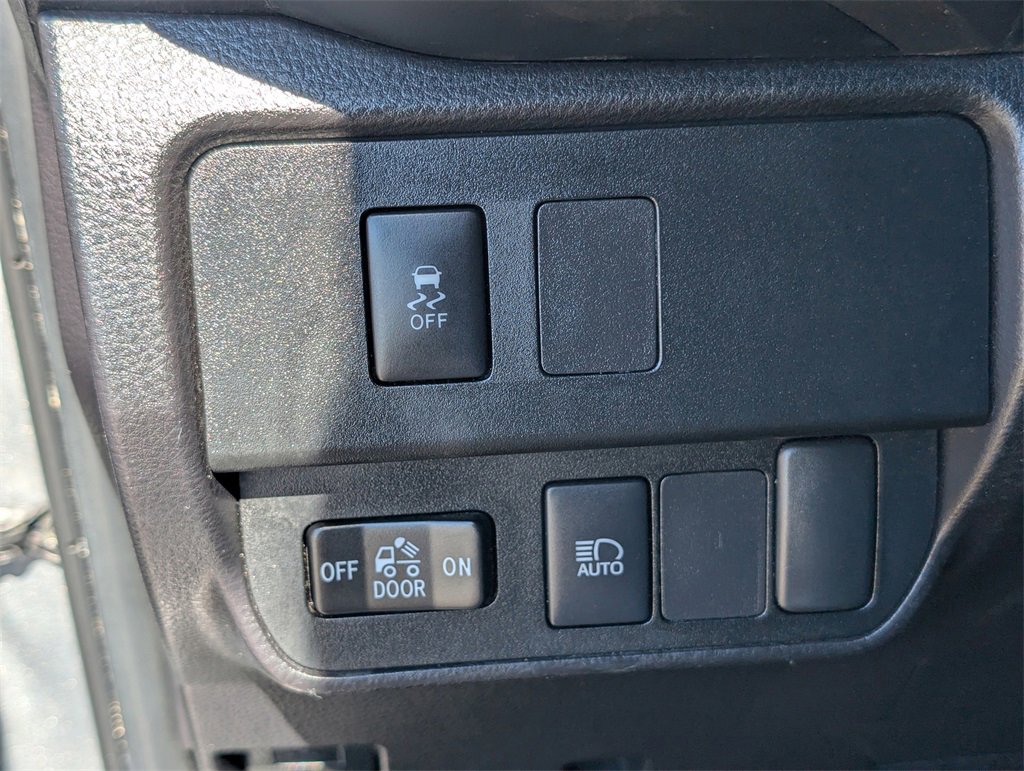 Used 2023 Toyota Tacoma SR5 image 15