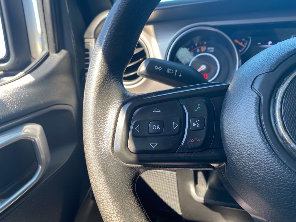 Used 2020 Jeep Gladiator Sport AWD/4WD image 8