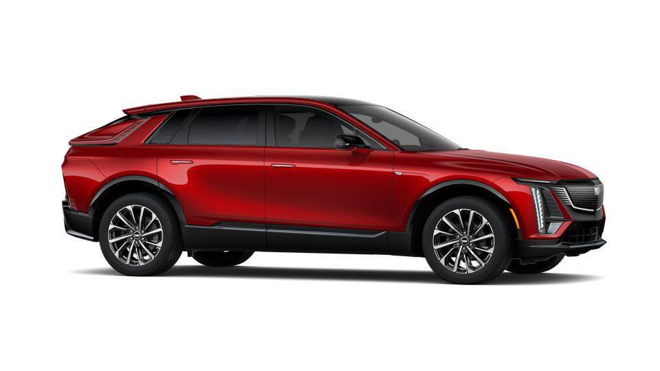 New 2027 Cadillac Lyriq Sport w/ LPO, Floor Liner Package AWD/4WD image 15