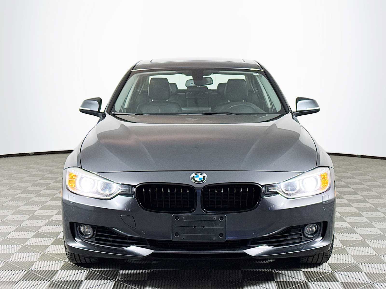 Used 2015 BMW 335i xDrive Sedan image 2