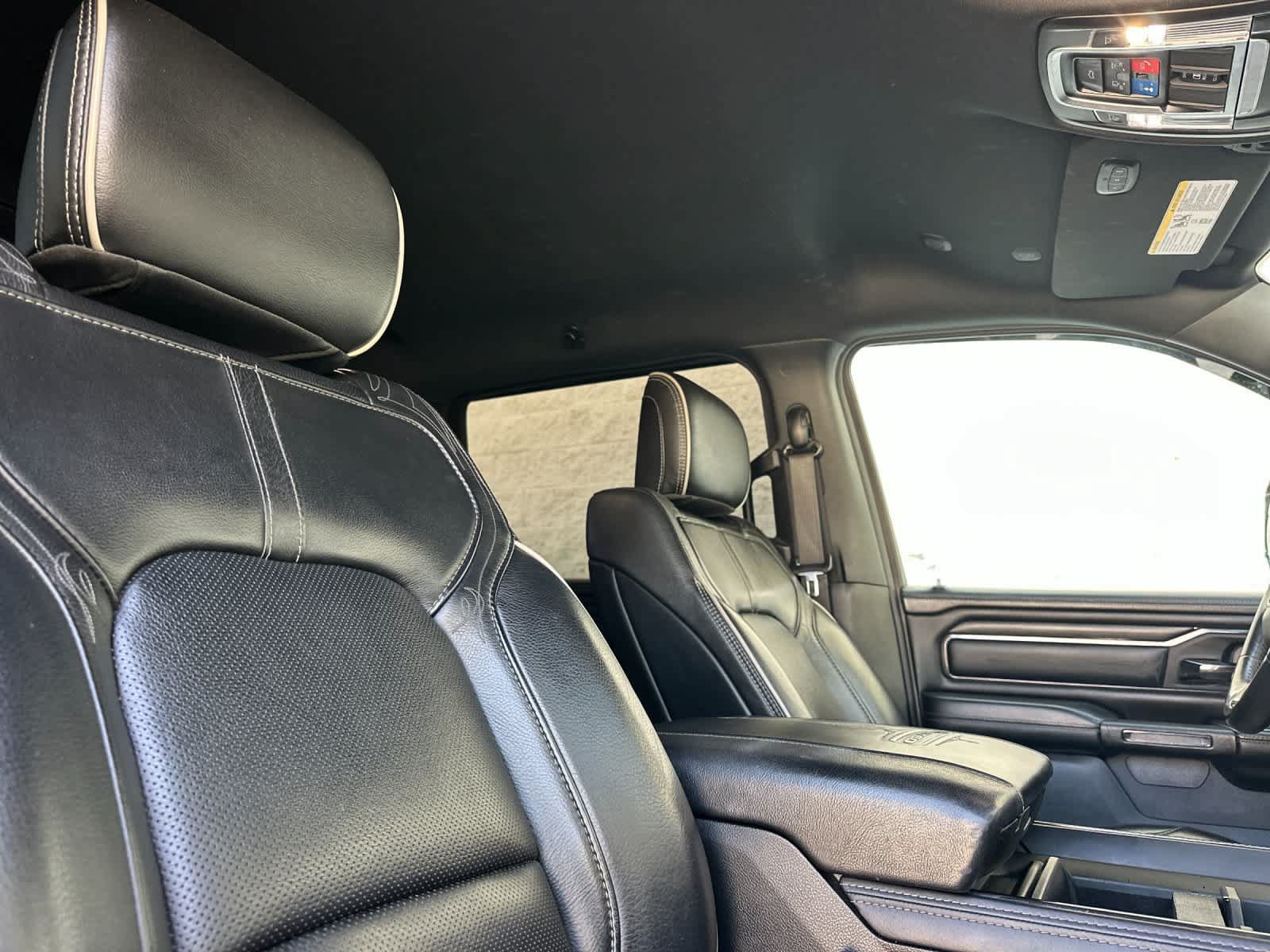 Used 2023 RAM 1500 Limited w/ Off Road Group AWD/4WD image 17