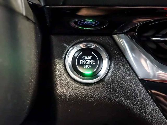 Certified 2025 Buick Envista Sport Touring FWD image 20