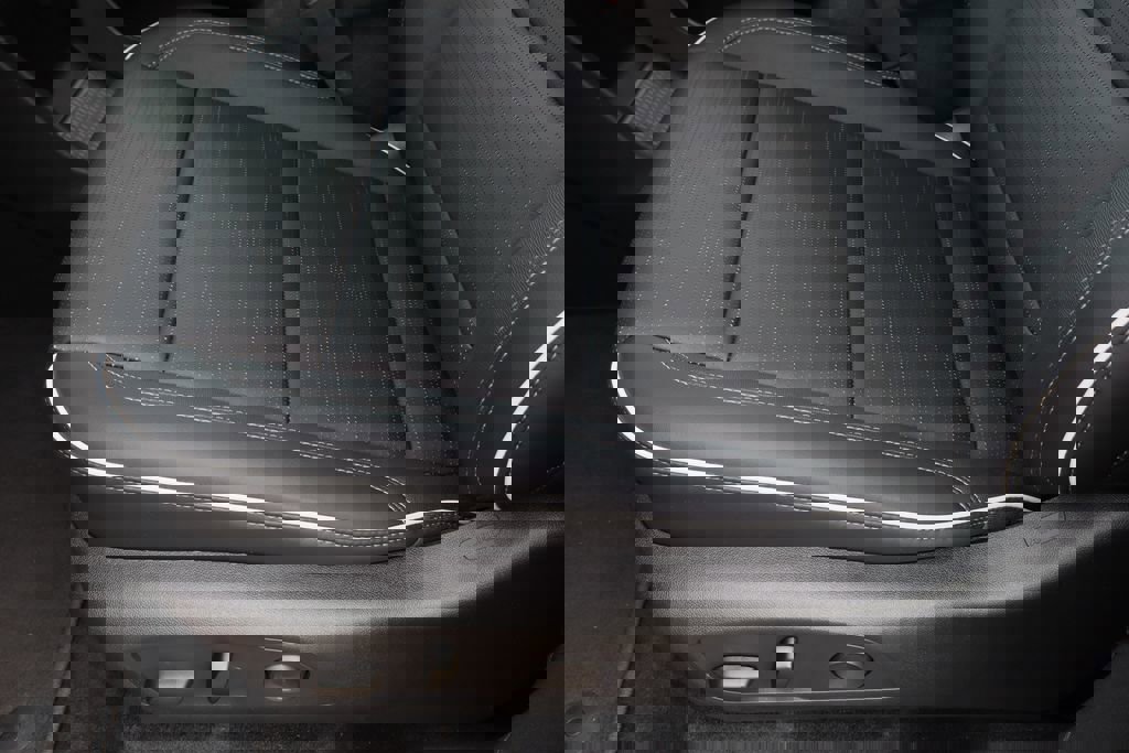 New 2026 Buick Enclave Sport Touring w/ Power Package FWD image 17