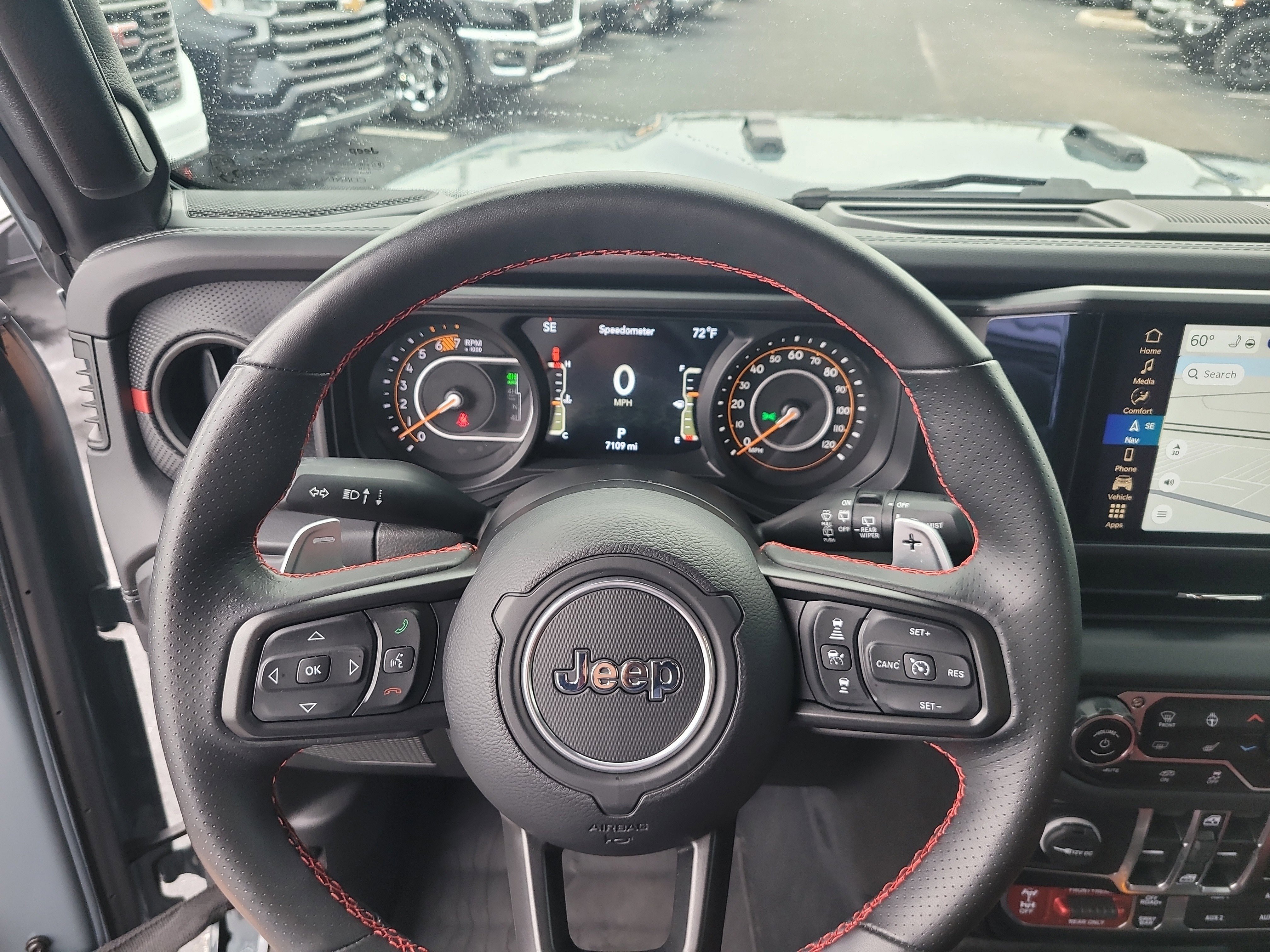 Used 2024 Jeep Wrangler Unlimited Rubicon 392 image 27