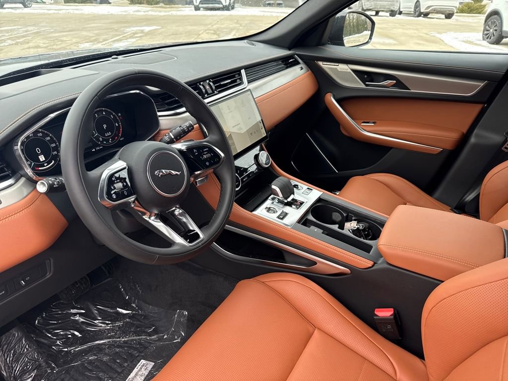 New 2026 Jaguar F-PACE R-Dynamic S AWD/4WD image 12